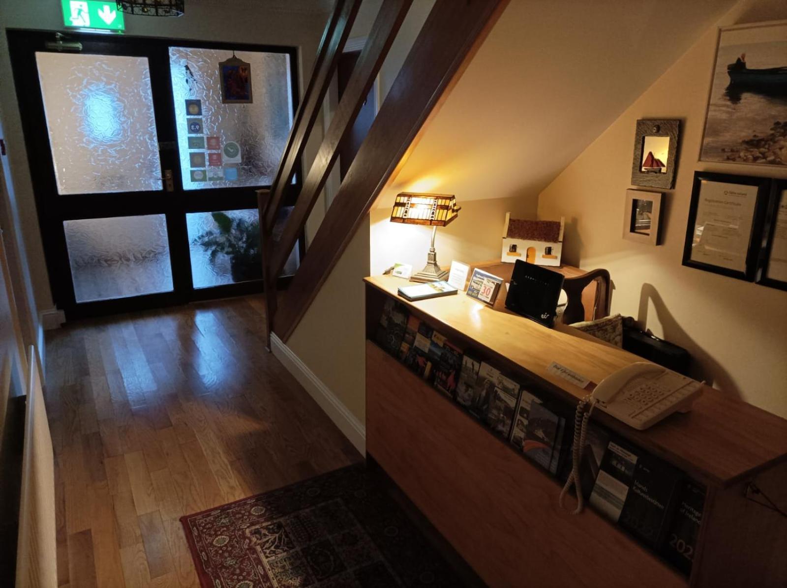 Mountain View Guesthouse Oughterard Buitenkant foto